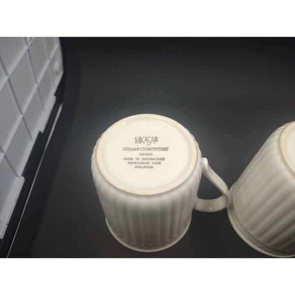 Mikasa Italian Countryside White Ribbed Stoneware Porcelain Mugs set of 2 - Picture 9 of 9